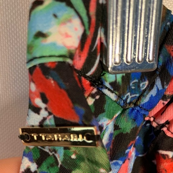 T Tahari Medium A Line Pull On Skirt Floral NWT - Picture 8 of 8